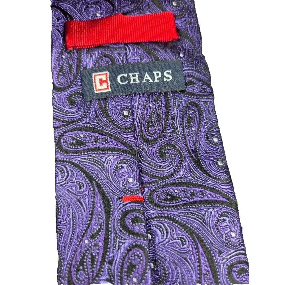 Chaps Men's Silk Tie Purple Black Paisley Pattern Classic Formal Necktie